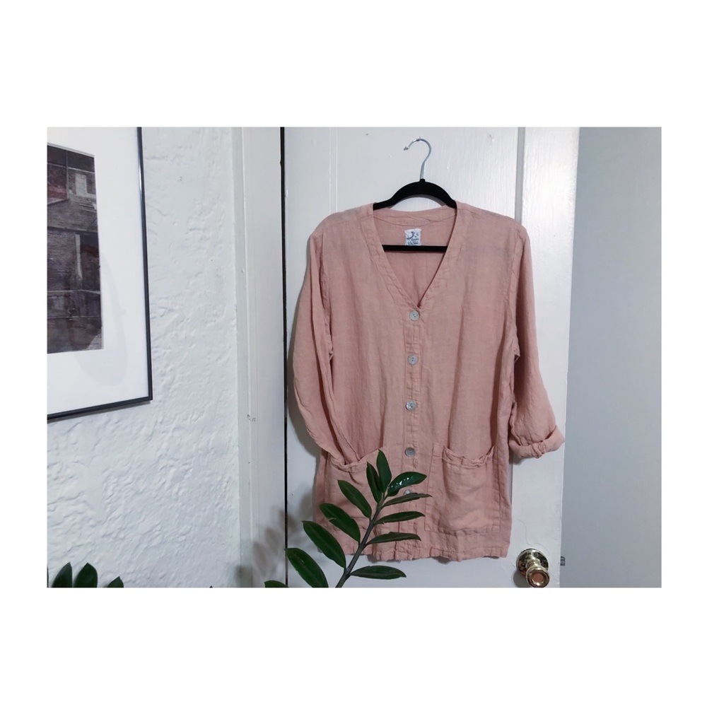 Linen button front top - Picture 2 of 3